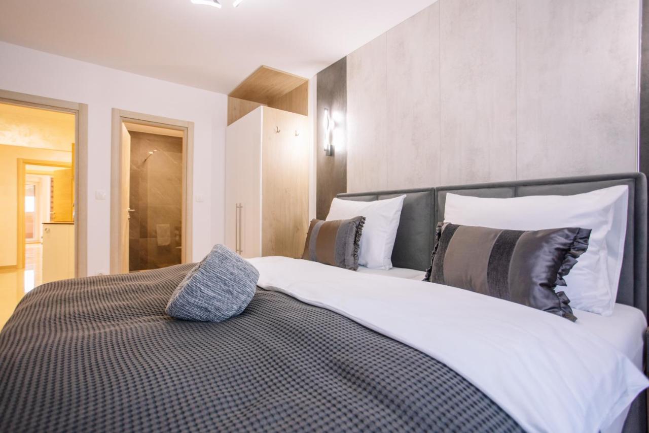 Apartments Hana City Center Livno Exterior photo